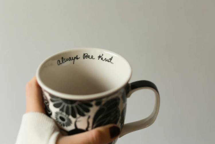 Be kind mug